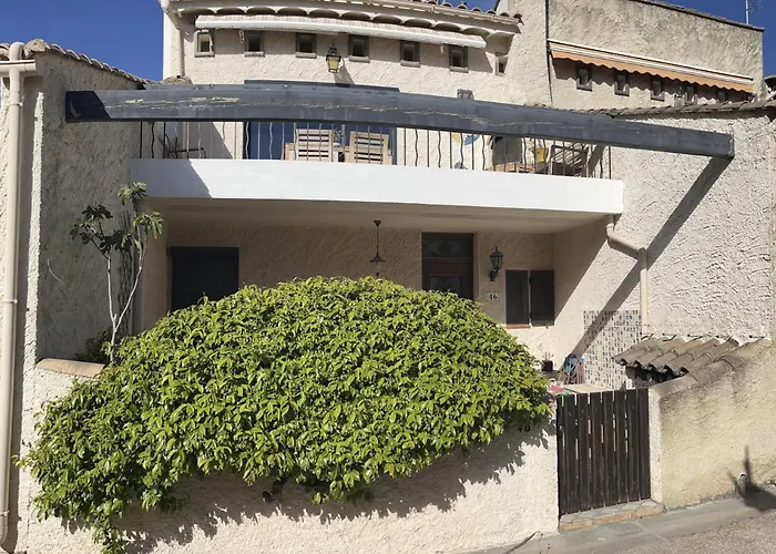 别墅 Maison Provencale Avec Parking Et Velos A Disposition 勒格罗-迪鲁瓦