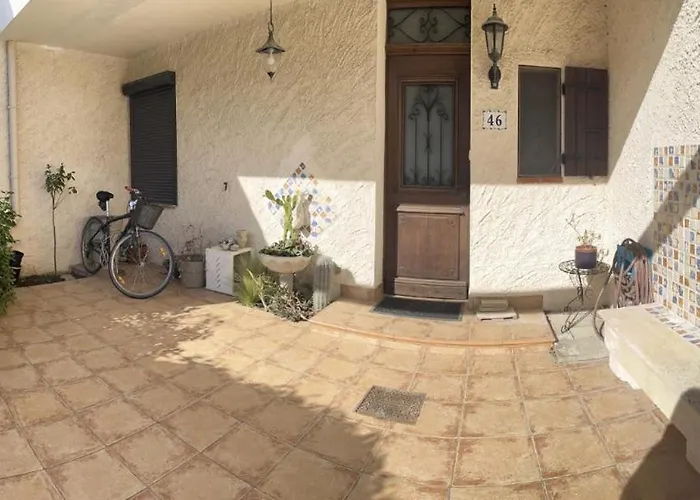 Maison Provencale Avec Parking Et Velos A Disposition * 勒格罗-迪鲁瓦